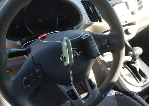 2015 Kia Sportage Lx z USA, uszkodzony, nr VIN KNDPB3AC2F7791912